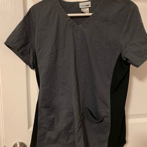 Gray and black medium scrub